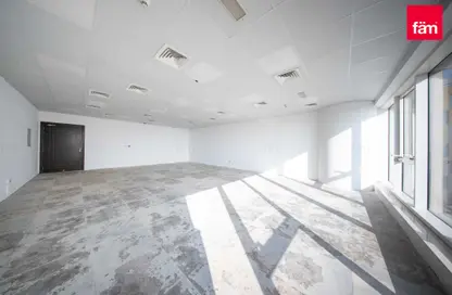 مكتب - استوديو للايجار في برج تشرشل للأعمال - أبراج تشرشل - الخليج التجاري - دبي