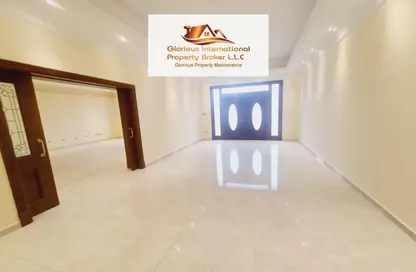Villa - 5 Bedrooms - 5 Bathrooms for rent in Binal Jesrain - Between Two Bridges - Abu Dhabi
