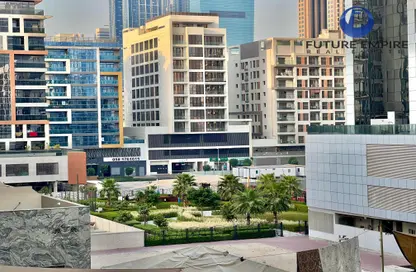 Apartment - 1 Bedroom - 2 Bathrooms for rent in Jumeirah Garden City - Al Satwa - Dubai