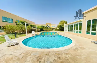 فيلا - 3 غرف نوم - 5 حمامات للايجار في الهيلي - العين