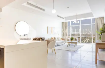 شقة - غرفة نوم - 2 حمامات للايجار في مساكن لامار - برج السيف - شاطئ الراحة - أبوظبي