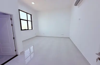 Villa - 3 Bedrooms - 3 Bathrooms for rent in Madinat Al Riyad - Abu Dhabi
