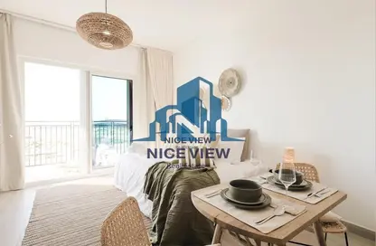 Apartment - Studio - 1 Bathroom for sale in Waters Edge - Yas Island - Abu Dhabi