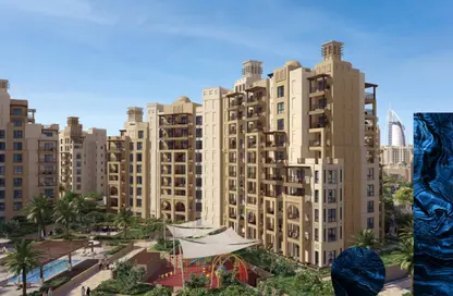 Apartment - 2 Bedrooms - 3 Bathrooms for sale in Al Jazi 2 - Madinat Jumeirah Living - Umm Suqeim - Dubai