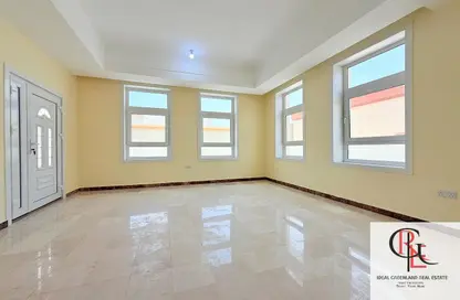 Apartment - Studio - 1 Bathroom for rent in Mohamed Bin Zayed Centre - Mohamed Bin Zayed City - Abu Dhabi