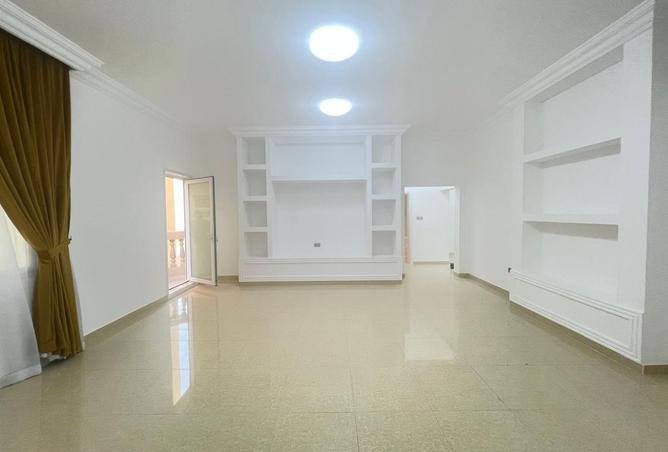 15683983 - صورة العقار 2