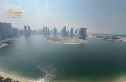 Apartment - 2 Bedrooms - 3 Bathrooms for rent in Al Khan Corniche - Al Khan - Sharjah