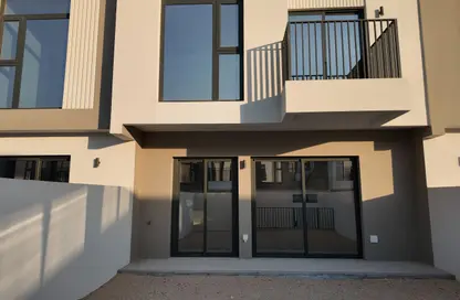 Townhouse - 3 Bedrooms - 4 Bathrooms for rent in Greenviews 2 - EMAAR South - Dubai South (Dubai World Central) - Dubai Townhouse - 3 Bedrooms - 4 Bathrooms for rent in Greenviews 2 - EMAAR South - Dubai South (Dubai World Central) - Dubai