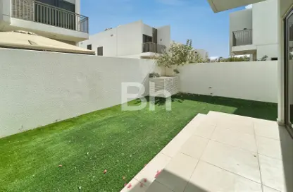 Villa - 3 Bedrooms - 5 Bathrooms for sale in Primrose - Damac Hills 2 - Dubai