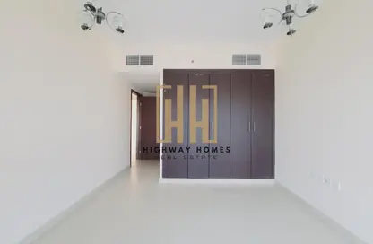 شقة - 2 غرف نوم - 2 حمامات للايجار في مبنى مويلح - مويلح - الشارقة