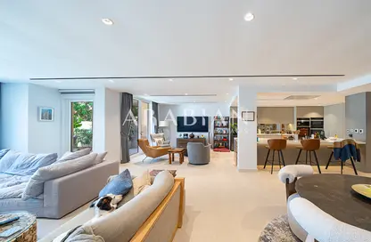 Villa - 3 Bedrooms - 5 Bathrooms for sale in Al Mass Villas - Dubai Marina - Dubai
