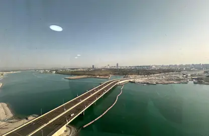 Apartment - 2 Bedrooms - 3 Bathrooms for rent in RAK Tower - Marina Square - Al Reem Island - Abu Dhabi