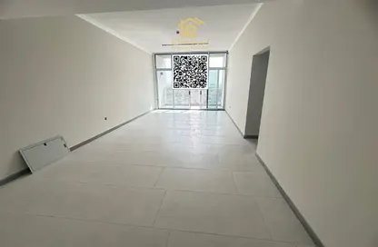 Apartment - 3 Bedrooms - 4 Bathrooms for rent in Al Jurf 2 - Al Jurf - Ajman Downtown - Ajman