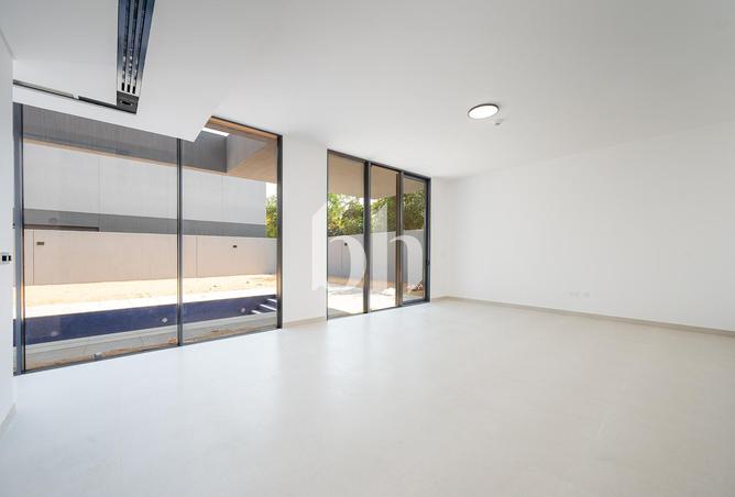 14035203 - Property Image 2