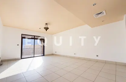 شقة - 2 غرف نوم - 3 حمامات للبيع في ريحان 1 - ريحان - المدينة القديمة - دبي شقة - 2 غرف نوم - 3 حمامات للبيع في ريحان 1 - ريحان - المدينة القديمة - دبي