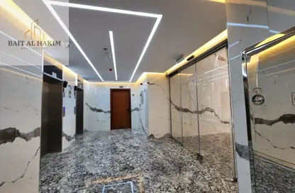 عمارة بالكامل - 8 غرف نوم - 8 حمامات للبيع في فلل الروضة 3 - 3  الروضة - الروضة - عجمان
