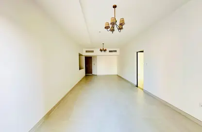 Apartment - 2 Bedrooms - 3 Bathrooms for rent in Al Mamzar Building - Al Mamzar - Deira - Dubai