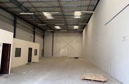 Warehouse - Studio - 1 Bathroom for rent in Al Sajaa Industrial - Al Sajaa - Sharjah