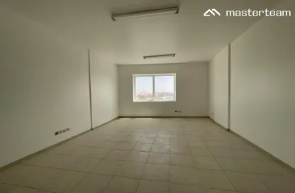 Apartment - 2 Bedrooms - 3 Bathrooms for rent in Nad Al Rusas - Central District - Al Ain