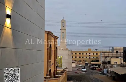 فيلا - 5 غرف نوم - 7 حمامات للبيع في قرية الاميرة - الياسمين - عجمان