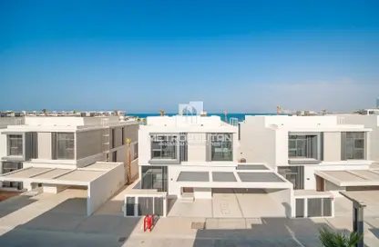 Villa - 5 Bedrooms - 6 Bathrooms for sale in Danah Bay - Al Marjan Island - Ras Al Khaimah