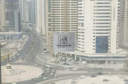 شقة - غرفة نوم - 1 حمام للايجار في شارع التعاون الجديد - التعاون - الشارقة