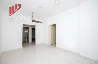 شقة - 2 غرف نوم - 2 حمامات للايجار في التعاون - الشارقة