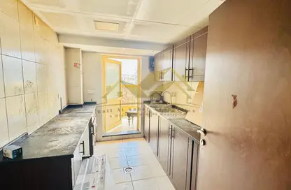 Apartment - 2 Bedrooms - 2 Bathrooms for rent in Al Muteena - Deira - Dubai