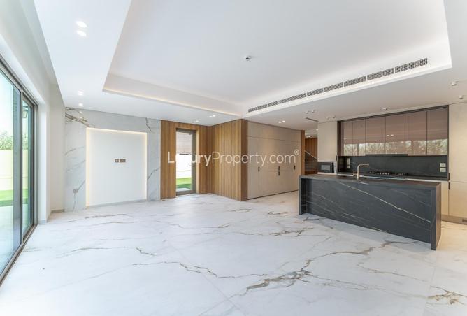 15715967 - صورة العقار 2