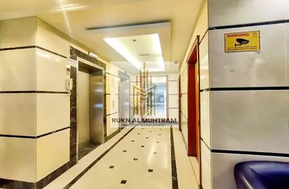 Apartment - 2 Bedrooms - 3 Bathrooms for rent in Hajar Building - Muwaileh Commercial - Sharjah