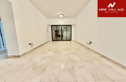 Apartment - 2 Bedrooms - 3 Bathrooms for rent in Al Meraikhi Tower - Sheikh Zayed Road - Dubai