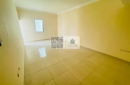 Apartment - 2 Bedrooms - 3 Bathrooms for rent in Al Jurf 2 - Al Jurf - Ajman Downtown - Ajman