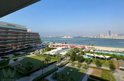 Apartment - 3 Bedrooms - 4 Bathrooms for sale in The 8 - The Crescent - Palm Jumeirah - Dubai