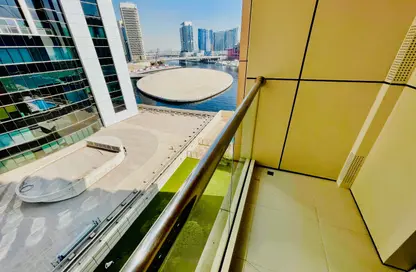 Apartment - 2 Bedrooms - 3 Bathrooms for rent in Coral Tower - Business Bay - Dubai