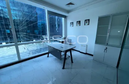 مكتب - استوديو للايجار في برج تماني - الخليج التجاري - دبي