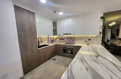 صورة لـ مطبخ شقة - غرفة نوم - 2 حمامات للبيع في 555 بارك ڤيوز - مثلث قرية الجميرا - دبي ، صورة رقم 1