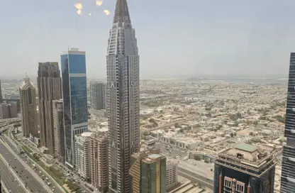 شقة - 2 غرف نوم - 3 حمامات للايجار في برج توينتي فرست سينشري - شارع الشيخ زايد - دبي