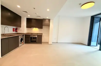Apartment - 2 Bedrooms - 3 Bathrooms for rent in Tiraz 2 - Aljada - Sharjah