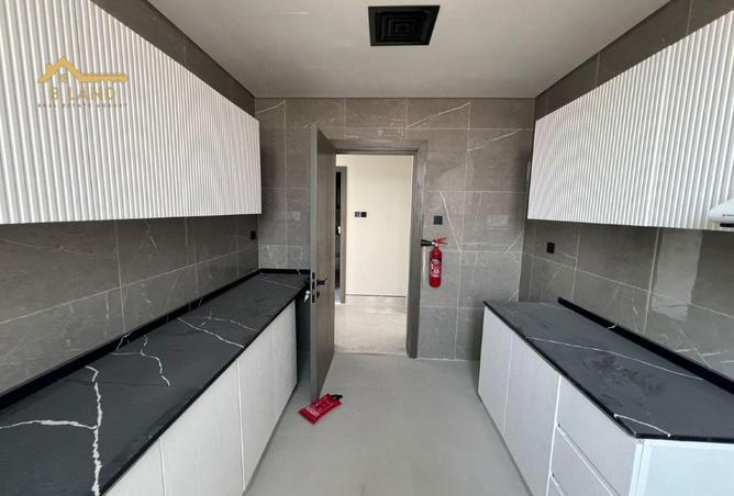 15579400 - Property Image 3