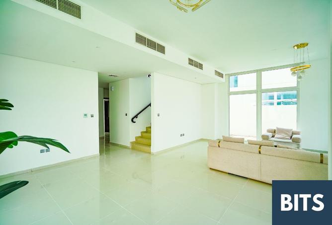 15620618 - Property Image 3