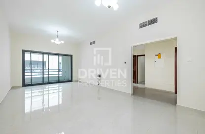 Apartment - 2 Bedrooms - 4 Bathrooms for rent in API Al Diyafah Building - Jumeirah 1 - Jumeirah - Dubai