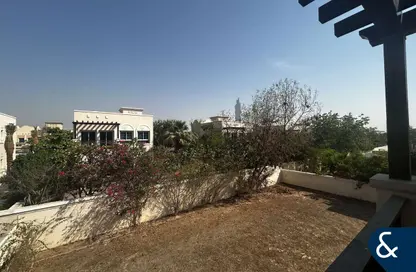 فيلا - 2 غرف نوم - 4 حمامات للبيع في 3C حي - مثلث قرية الجميرا - دبي