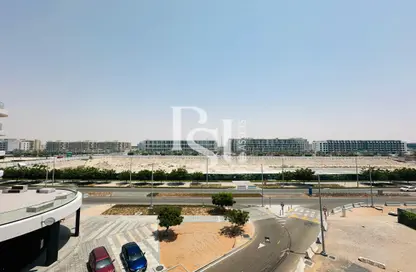 Apartment - 2 Bedrooms - 4 Bathrooms for rent in Jamam Residence - Al Raha Beach - Abu Dhabi