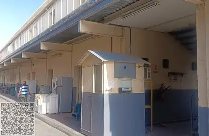 سكن عمال - استوديو - 8 حمامات للايجار في المنطقة الصناعية رقم 2 - المنطقة الصناعية بالشارقة - الشارقة
