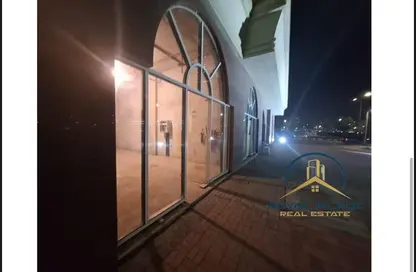 متجر - استوديو - 2 حمامات للايجار في مركز كامبردج للأعمال - واحة السيليكون - دبي