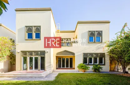 Villa - 3 Bedrooms - 4 Bathrooms for sale in Jumeirah Park - Dubai