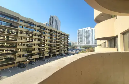 Apartment - 3 Bedrooms - 2 Bathrooms for rent in Silver Sands 1 - Mankhool - Bur Dubai - Dubai