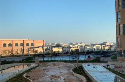 دوبلكس - 3 غرف نوم - 4 حمامات للايجار في يونايتد سكوير - الخالدية - أبوظبي
