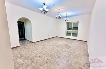 Apartment - 2 Bedrooms - 2 Bathrooms for rent in Muwaileh 29 Building - Muwaileh - Sharjah