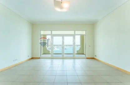 Apartment - 2 Bedrooms - 3 Bathrooms for rent in Al Haseer - Shoreline Apartments - Palm Jumeirah - Dubai